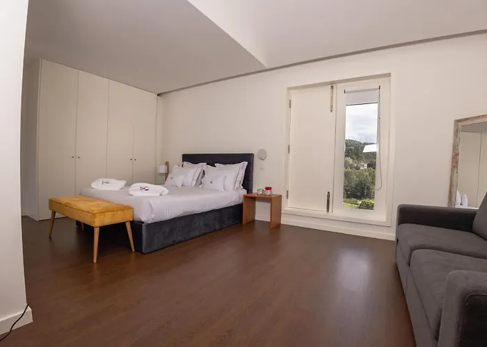 לינה וארוחת בוקר Quinta Da Corredoura, Rural *