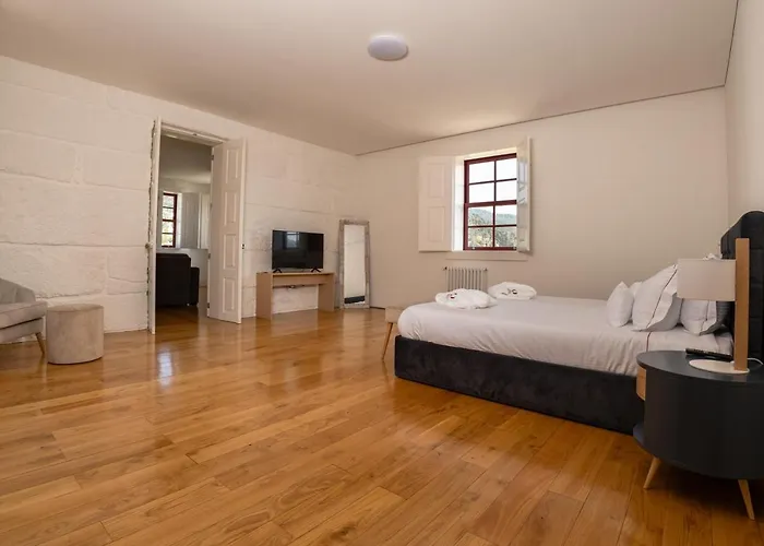 לינה וארוחת בוקר Quinta Da Corredoura, Rural *