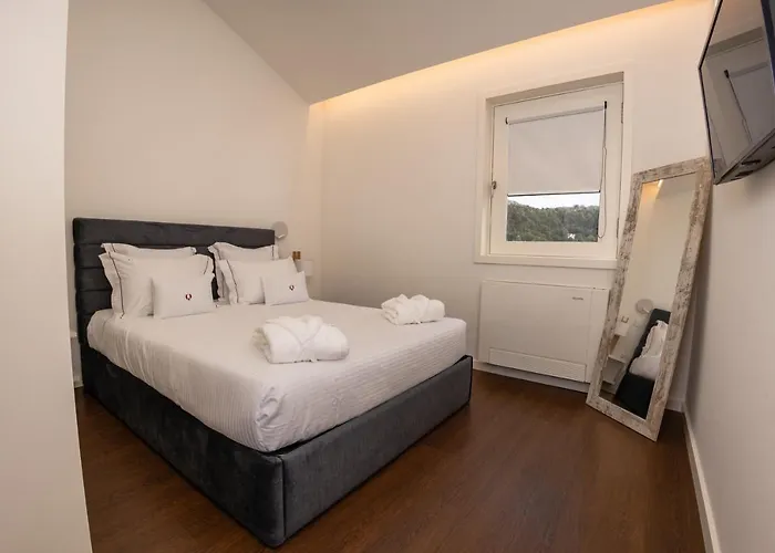 Quinta Da Corredoura, Rural לינה וארוחת בוקר *